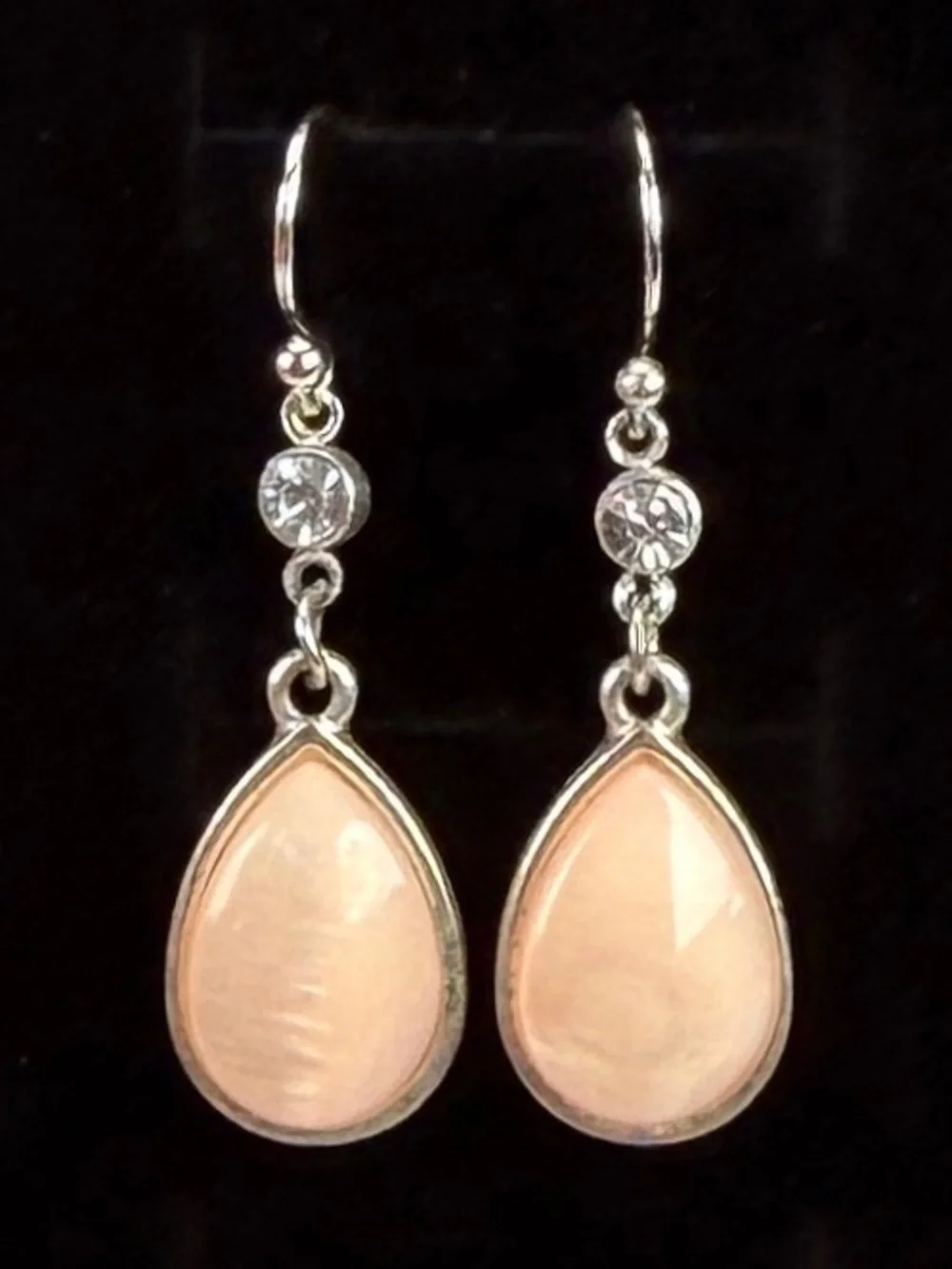 Silvertone bling light peachy blush tone drop pierced earrings